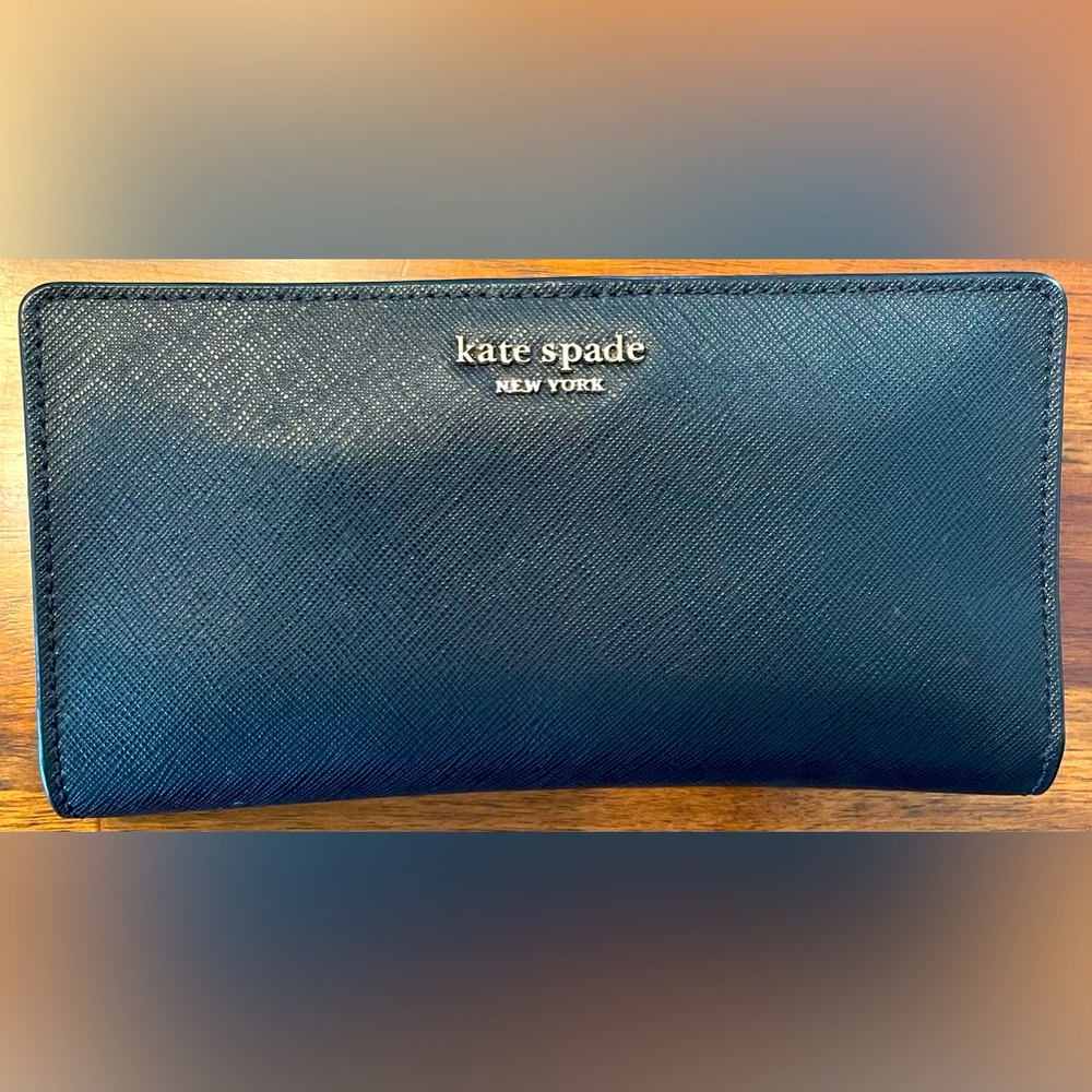 Beautiful Kate Spade Authentic Classic Black Leather Slim Bifold Wallet
